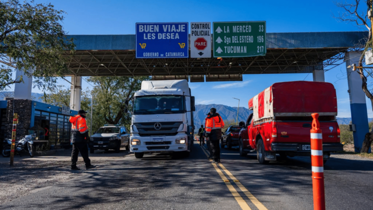 Secuestraron camiones en El Portezuelo durante un operativo de control