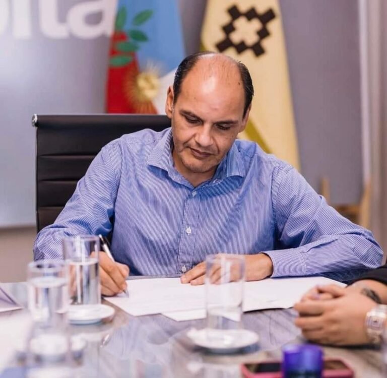 La Municipalidad de Capital acordó un aumento salarial del 12% con el SOEM
