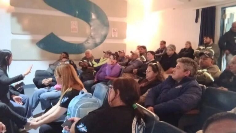 El SOEM endurece su postura y prepara un paro por tiempo indeterminado en la Capital