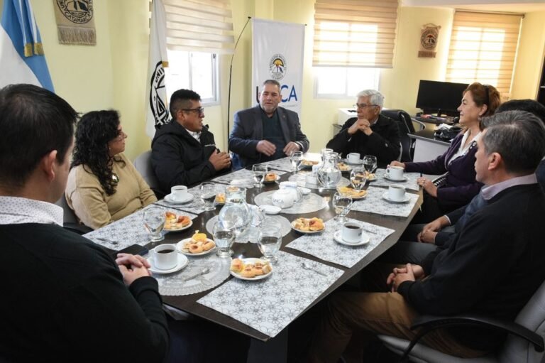 Docentes de la UNCA amplían sus horizontes académicos con intercambios internacionales